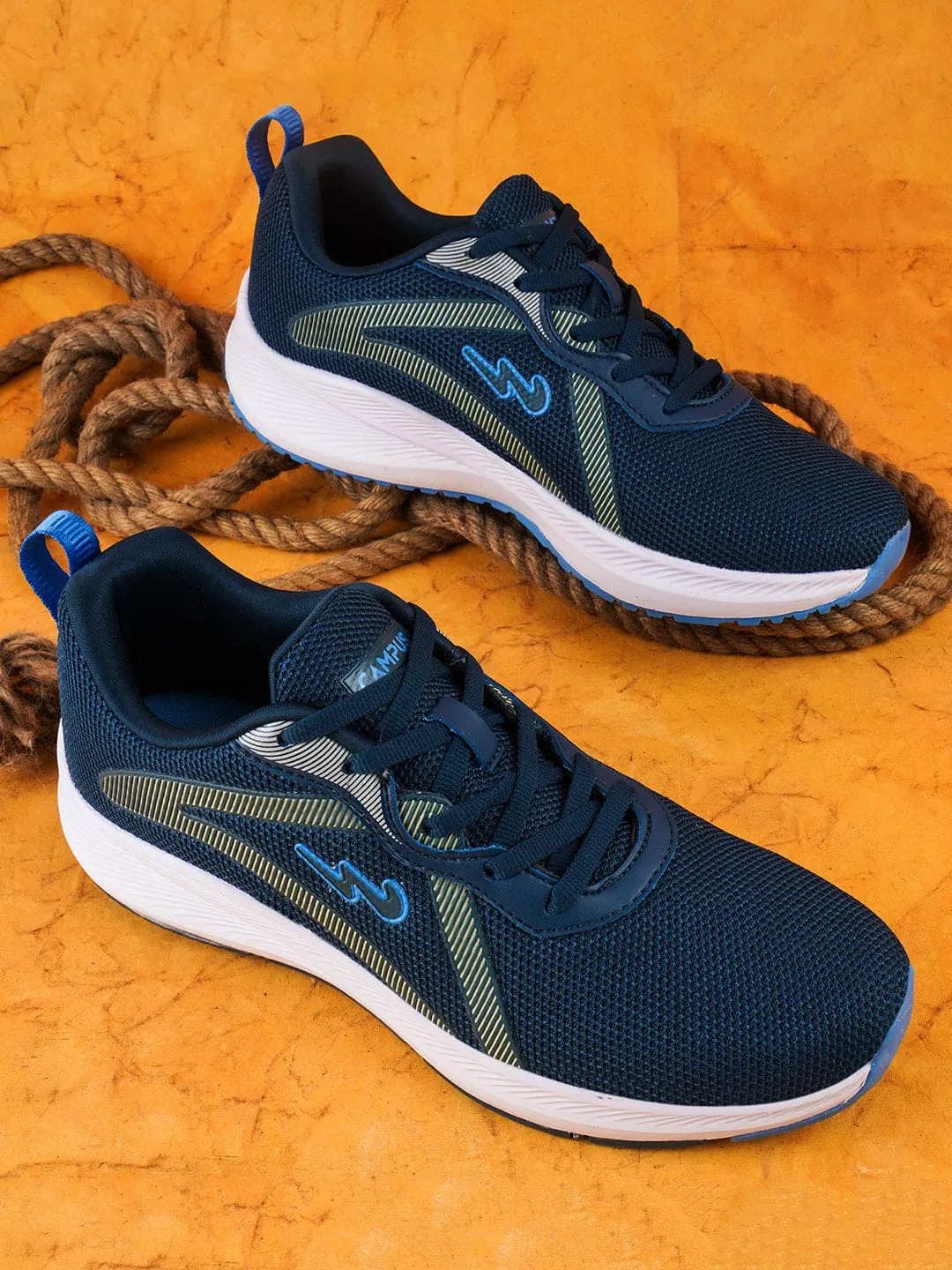 AVANT Blue Men's Running Shoes